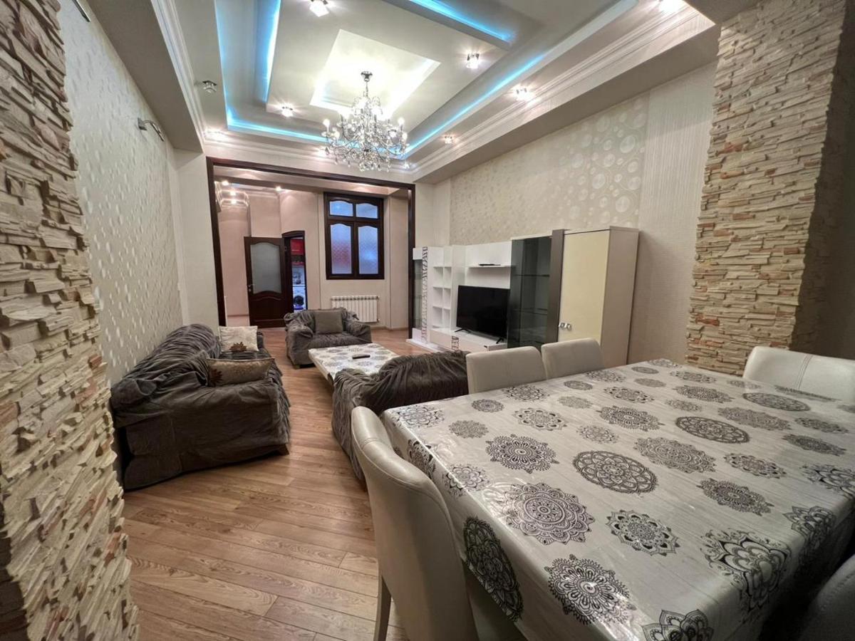 Bakuvi Apartments On New Boulveard المظهر الخارجي الصورة