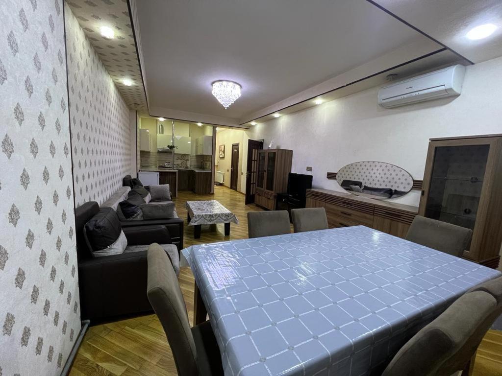 Bakuvi Apartments On New Boulveard المظهر الخارجي الصورة