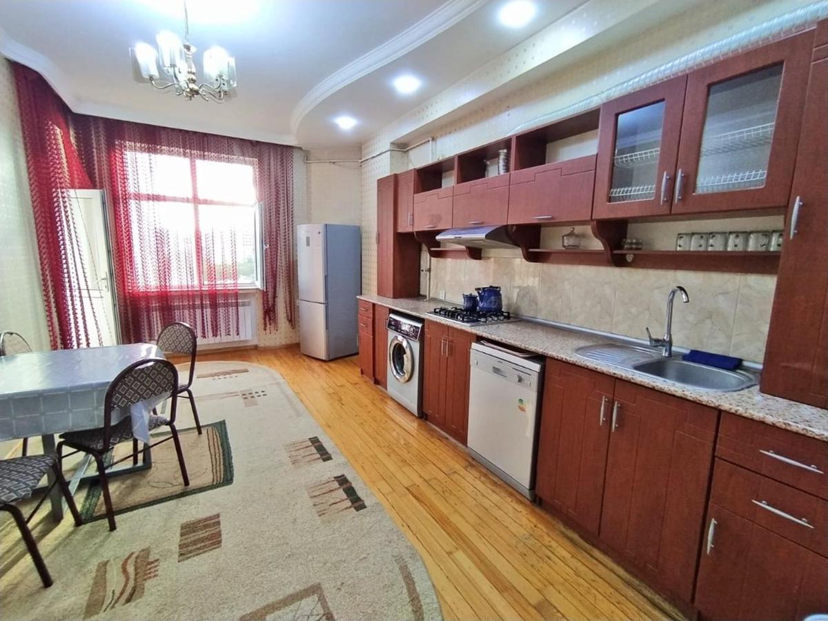 Bakuvi Apartments On New Boulveard المظهر الخارجي الصورة